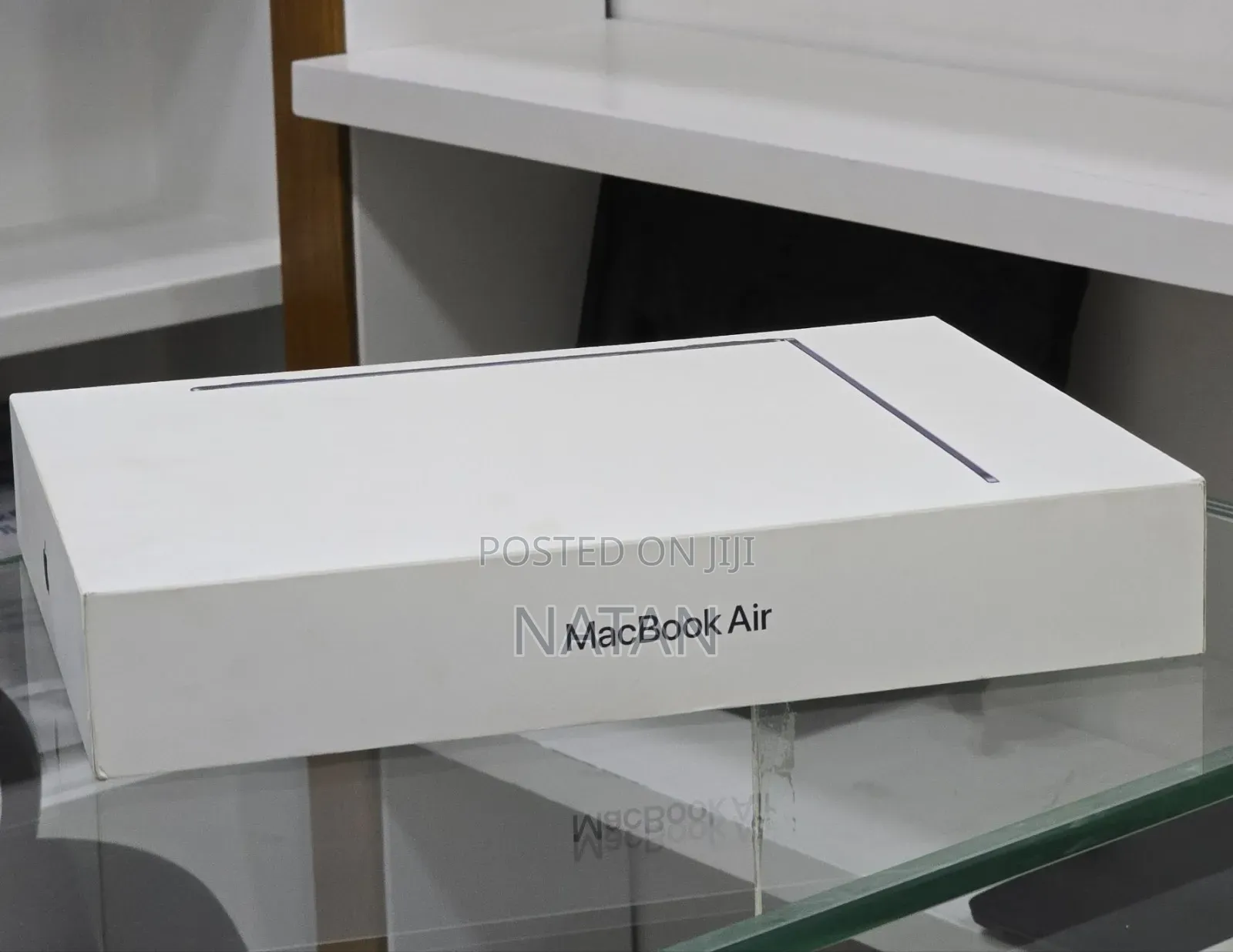 New Laptop Apple MacBook Air 2026 M5 13-inch 16GB Apple M5 SSD 512GB