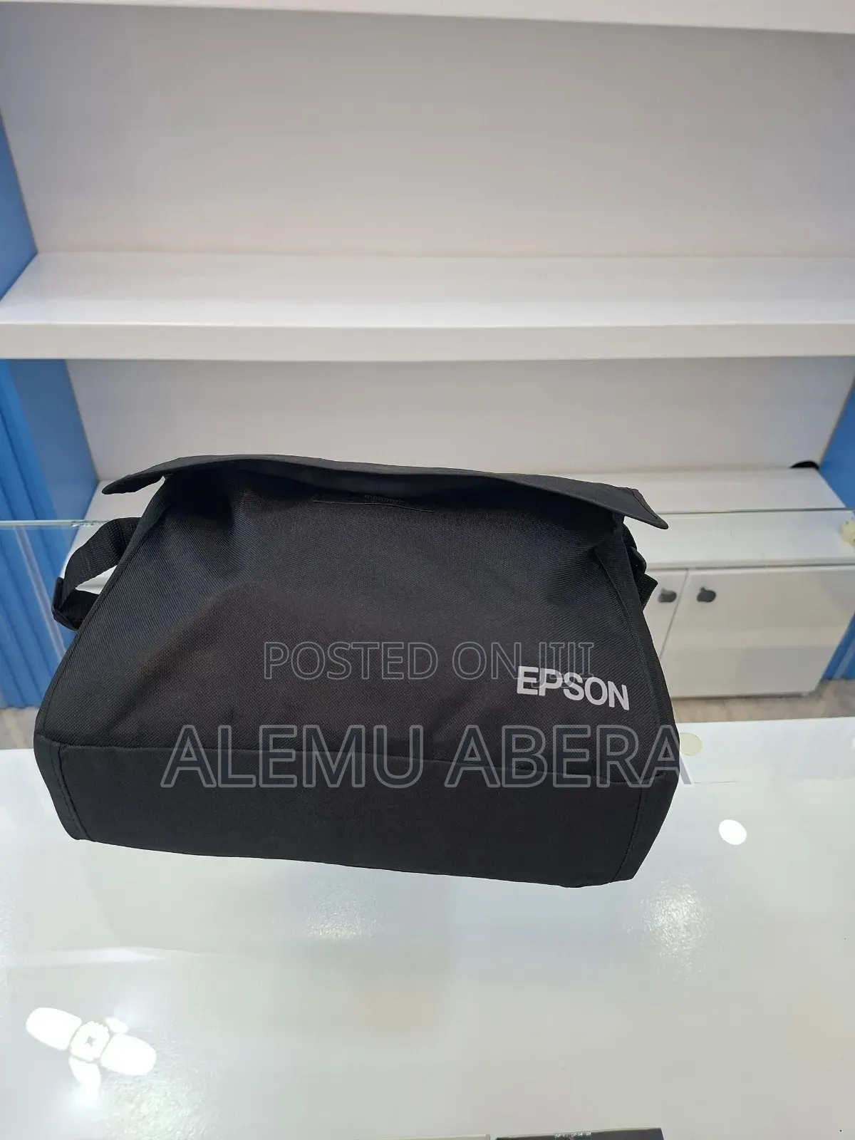 Brand New With Manual Epson Projector Model Name: Eb-X31 Hardware