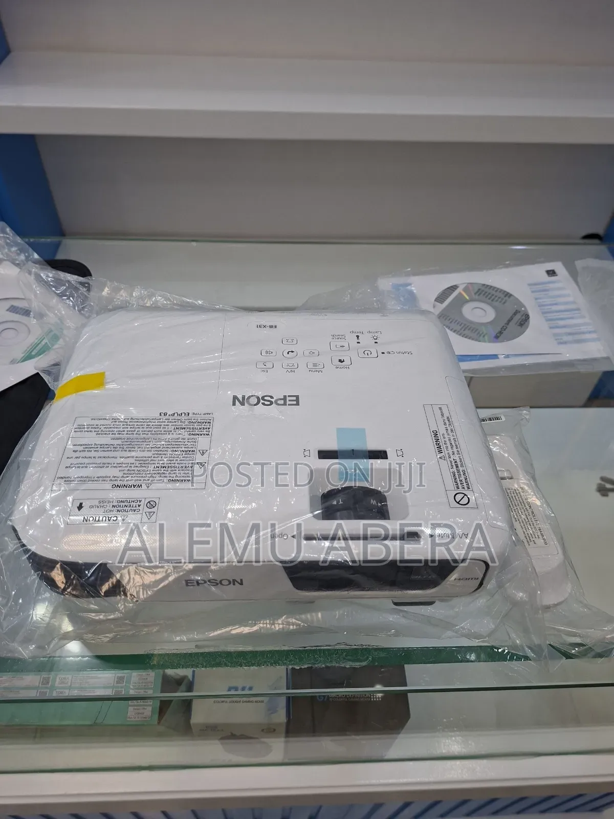Brand New With Manual Epson Projector Model Name: Eb-X31 Hardware