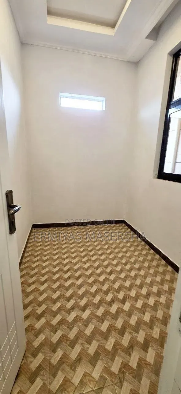 Furnished 5bdrm House in Yeka for sale