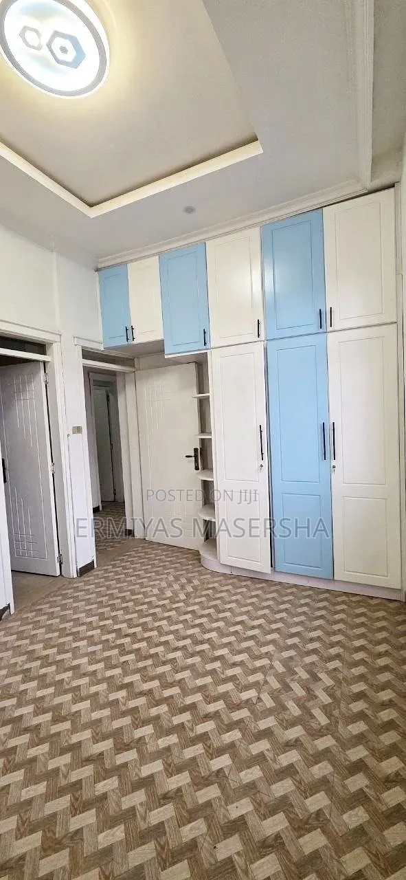 Furnished 5bdrm House in Yeka for sale