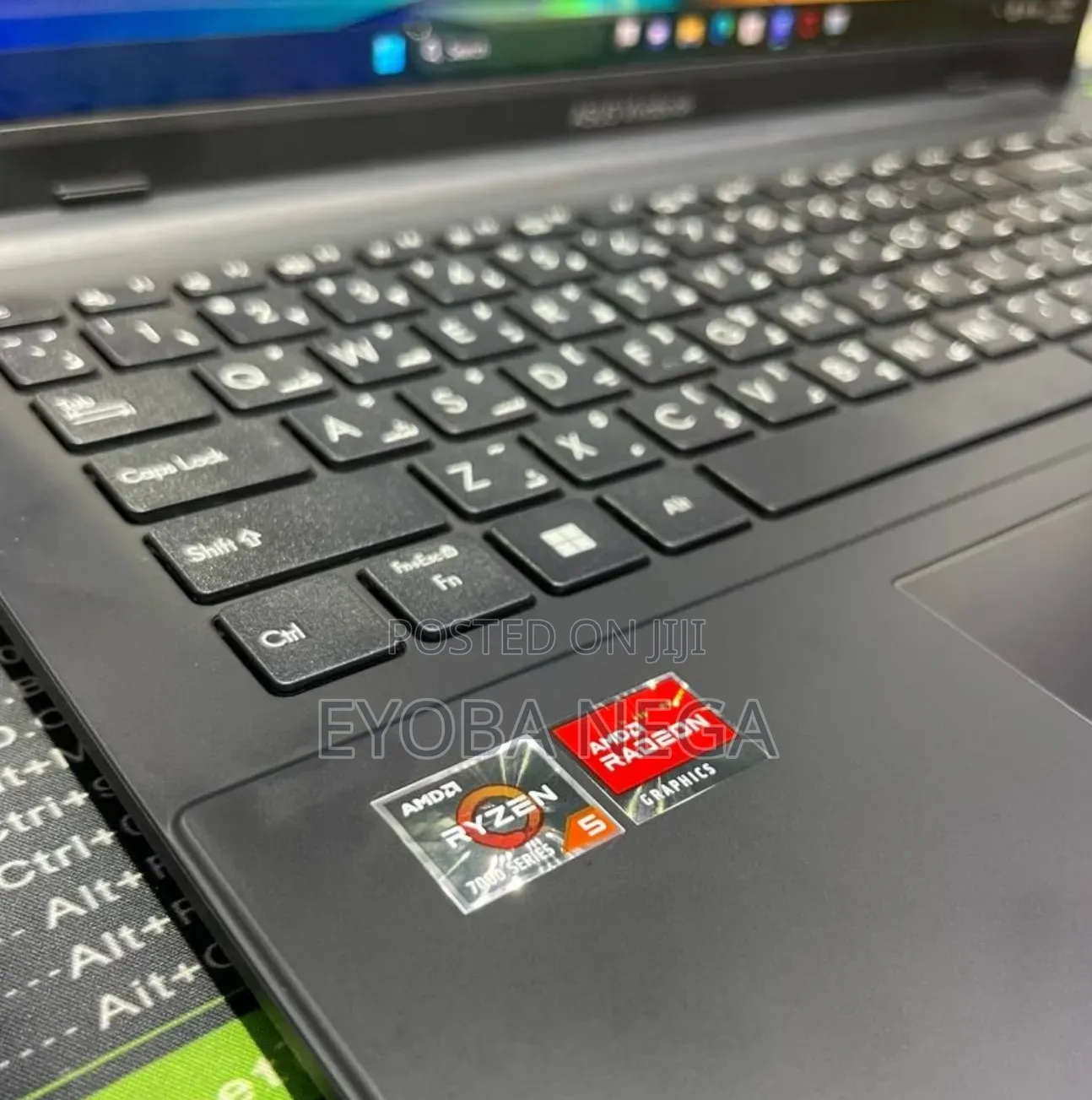 New Laptop Asus VivoBook 15 X505BA 16GB AMD Ryzen 5 SSD 512GB