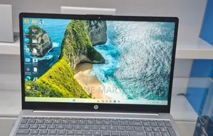 New Laptop HP Stream Notebook 16GB Intel Core i7 SSD 512GB