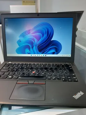 New Laptop Lenovo ThinkPad X270 8GB Intel Core i7 SSD 256GB