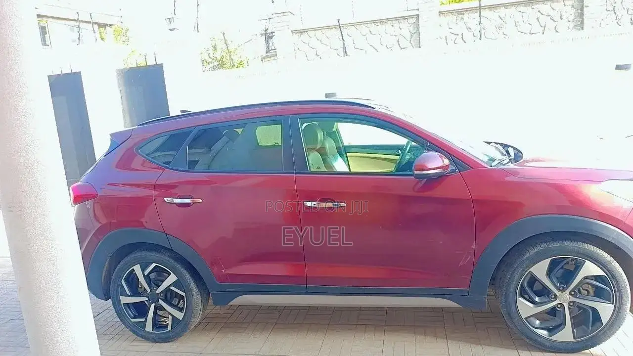 Hyundai Tucson Limited AWD 2017 Burgundy