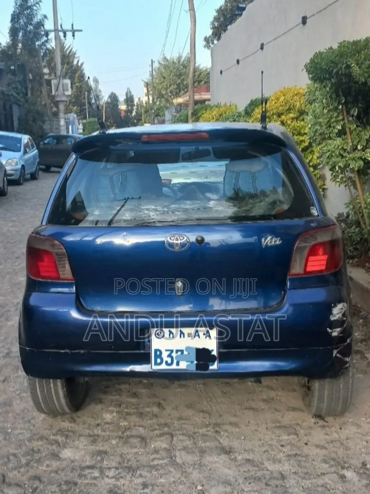 Toyota Vitz 2001 Blue