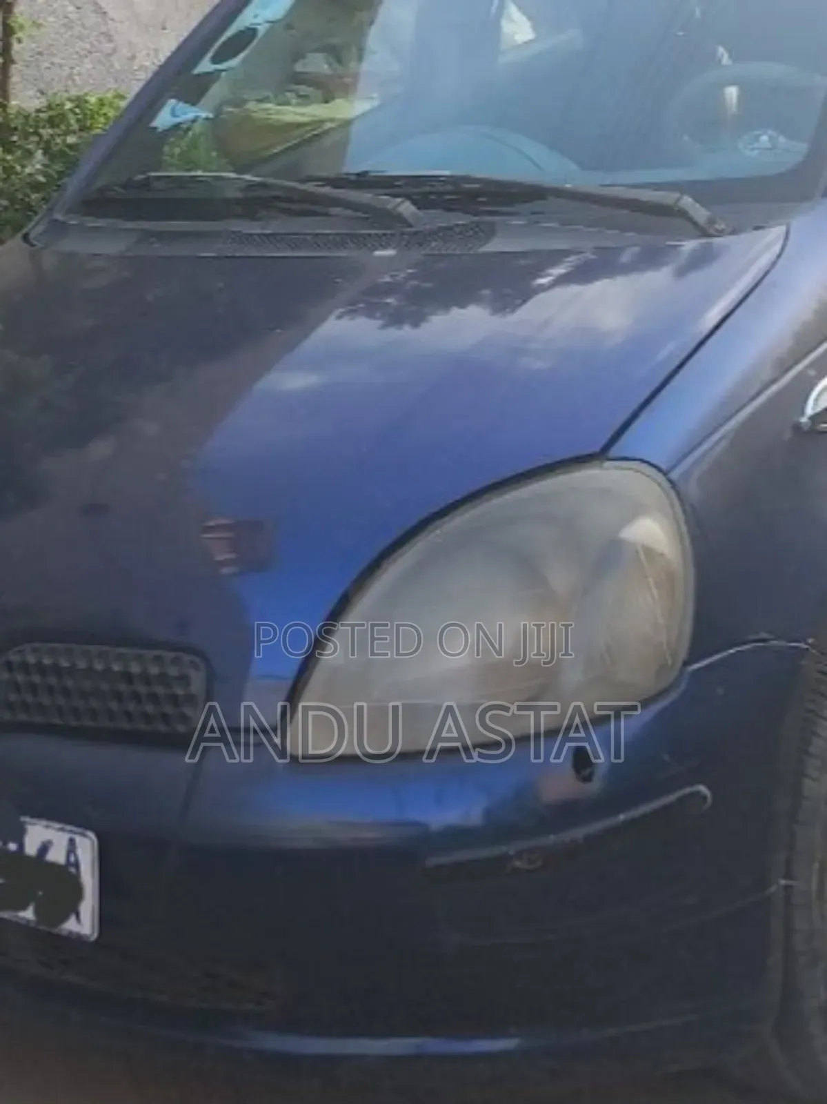 Toyota Vitz 2001 Blue