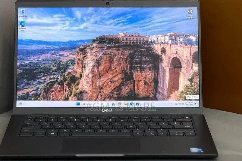 New Laptop Dell Latitude 7420 16GB Intel Core i7 SSD 256GB