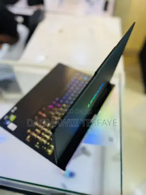 New Laptop Lenovo Legion Pro 7 64GB Intel Core Ultra 9 SSD 2T