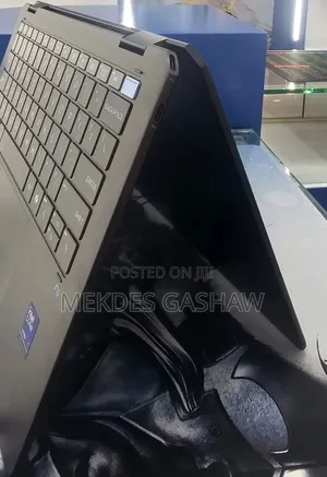 New Laptop HP OmniBook Ultra Flip 14" 16GB Intel Core Ultra 7 SSD 1T