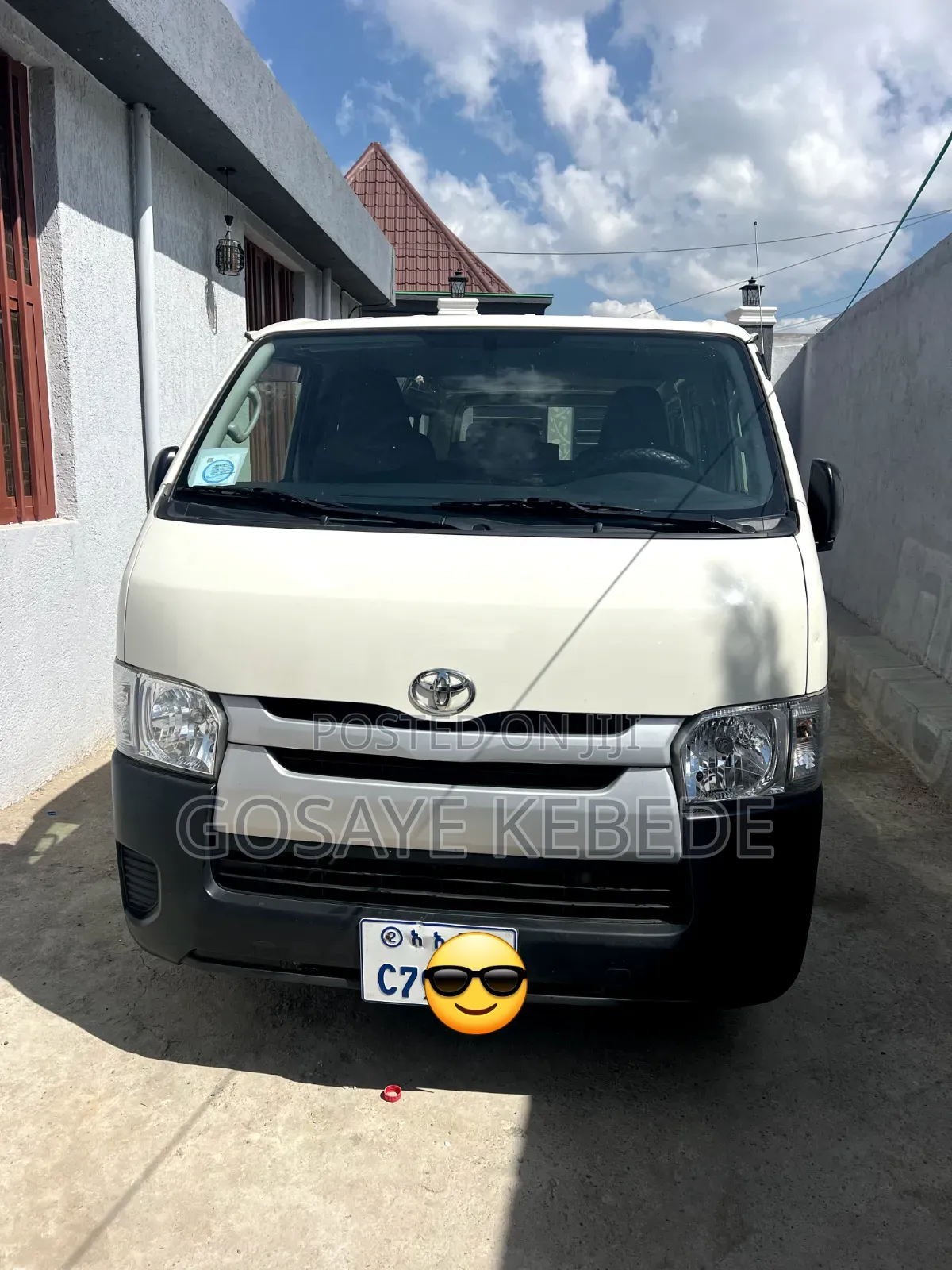 Toyota HiAce 2024 White