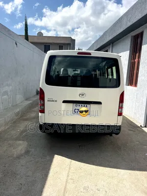 Toyota HiAce 2024 White