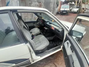 Toyota Corolla 1987 White