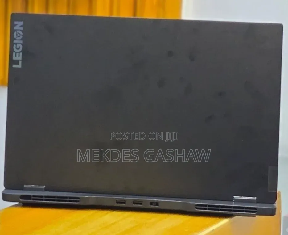 New Laptop Lenovo Legion 5 16GB AMD Ryzen 7 SSD 512GB