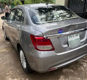 Suzuki Dzire 2022 Silver