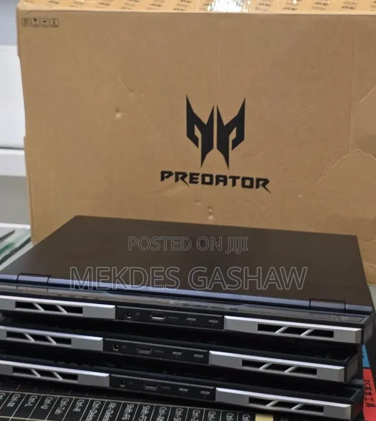 New Laptop Acer Predator Helios Neo 16 16GB Intel Core i9 SSD 1T