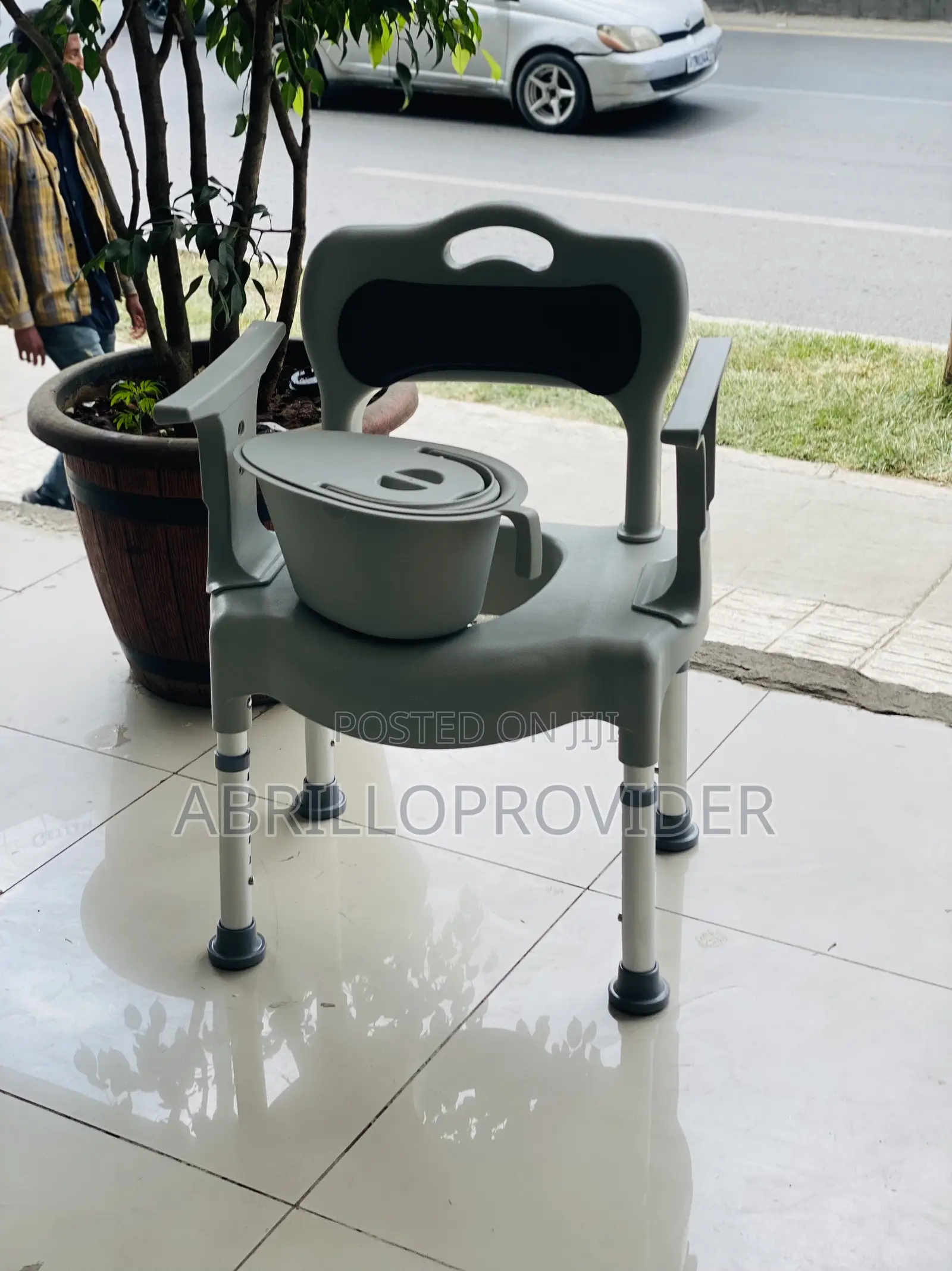 Toilet等多久chair Grey PVC Adjustable Height Bathroom