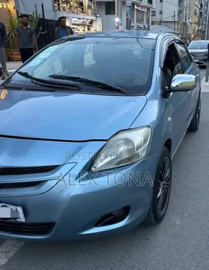 Toyota Yaris 2008 Gray
