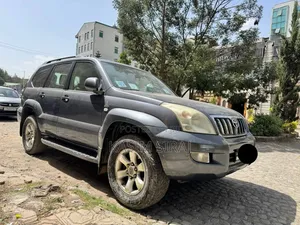 Toyota Land Cruiser Prado 3.0 D-4D 5dr 2004 Gray