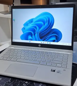 New Laptop HP 8GB Intel Core i5 SSD 512GB