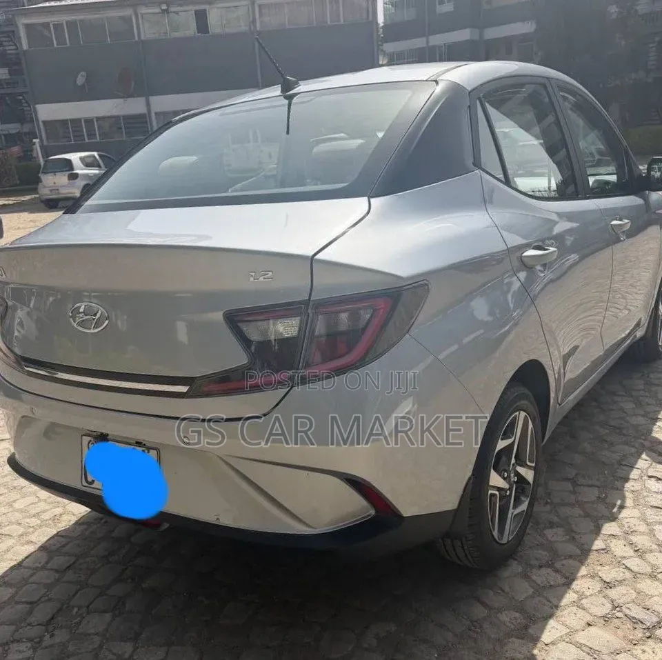 Hyundai I10 2022 Gray