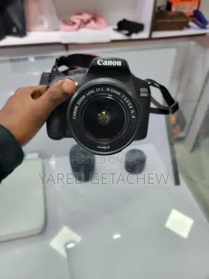 Canon 2000d