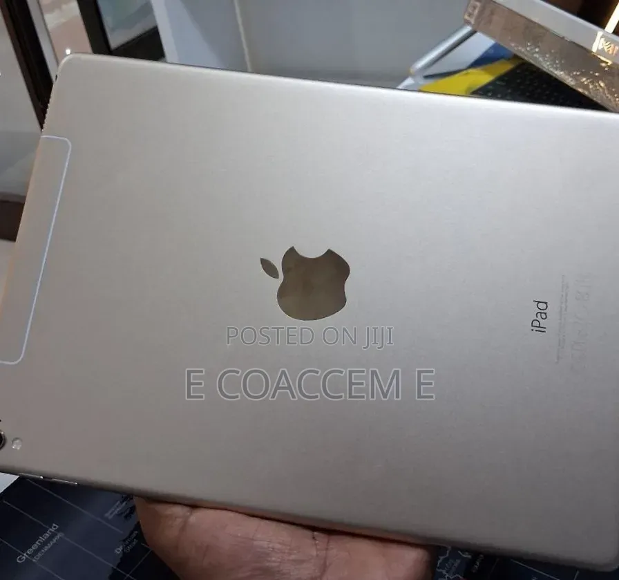 New Apple iPad Pro 128 GB Silver