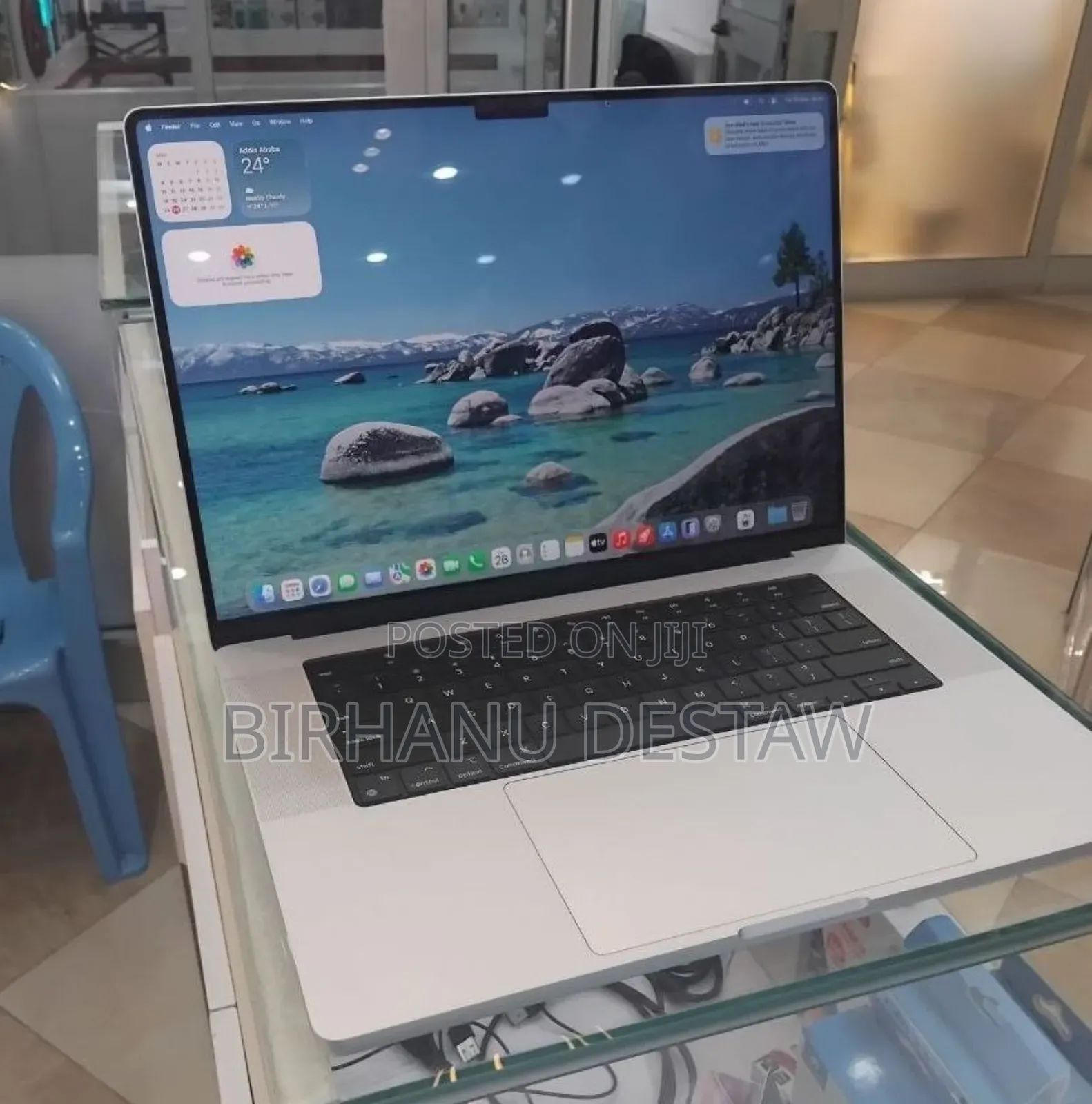 New Laptop Apple MacBook Pro 2021 M1 32GB Apple M1 Max SSD 1T