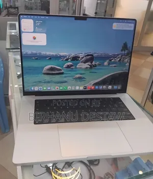 New Laptop Apple MacBook Pro 2021 M1 32GB Apple M1 Max SSD 1T