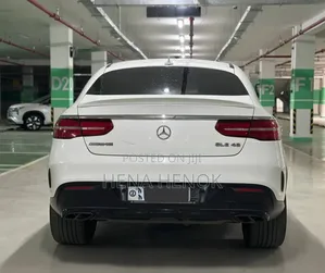 Mercedes-Benz GLE-Class 2017 White