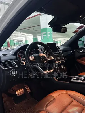 Mercedes-Benz GLE-Class 2017 White