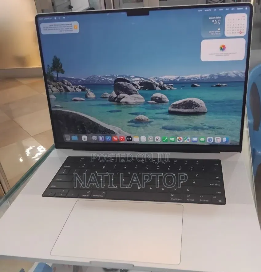 New Laptop Apple MacBook Pro M1 32GB Apple M1 Max SSD 1T