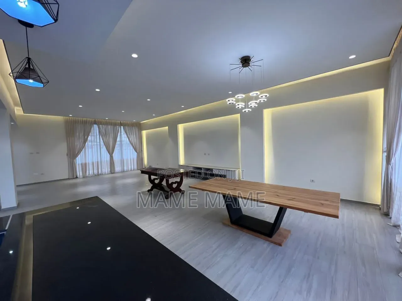 5bdrm House in Addis Abeba, Bole for rent