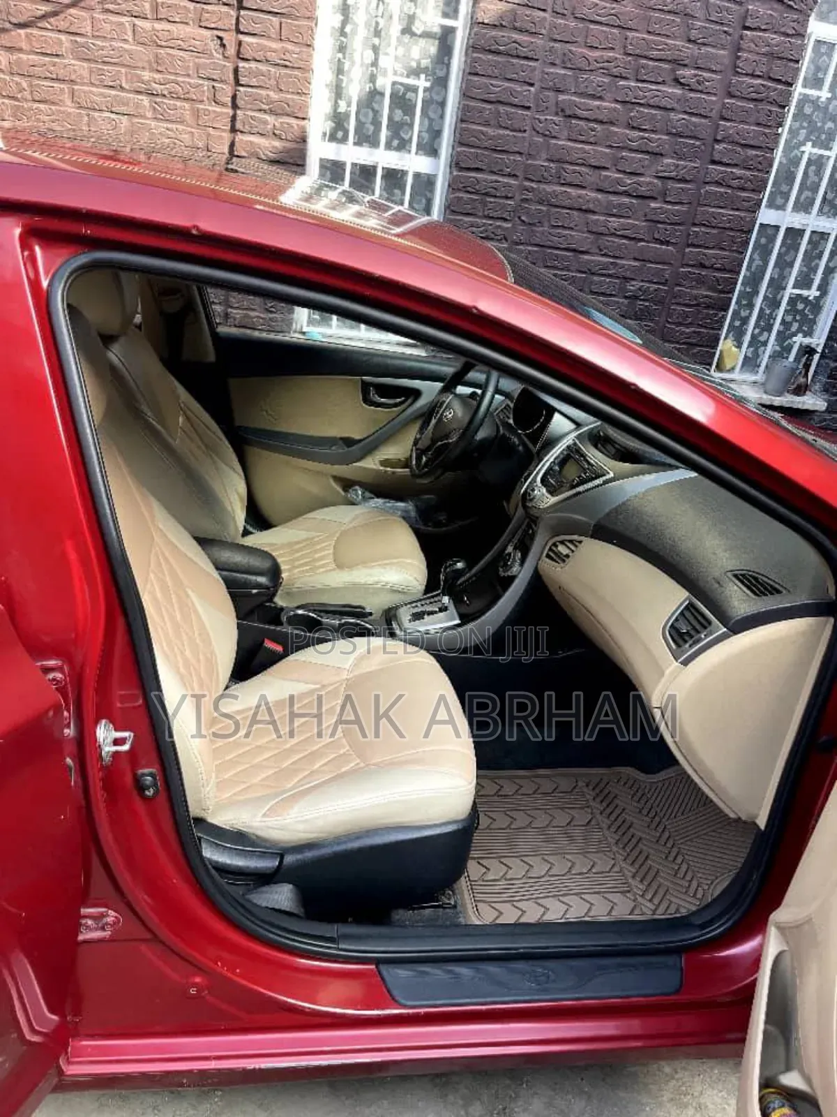Hyundai Avante 2013 Red