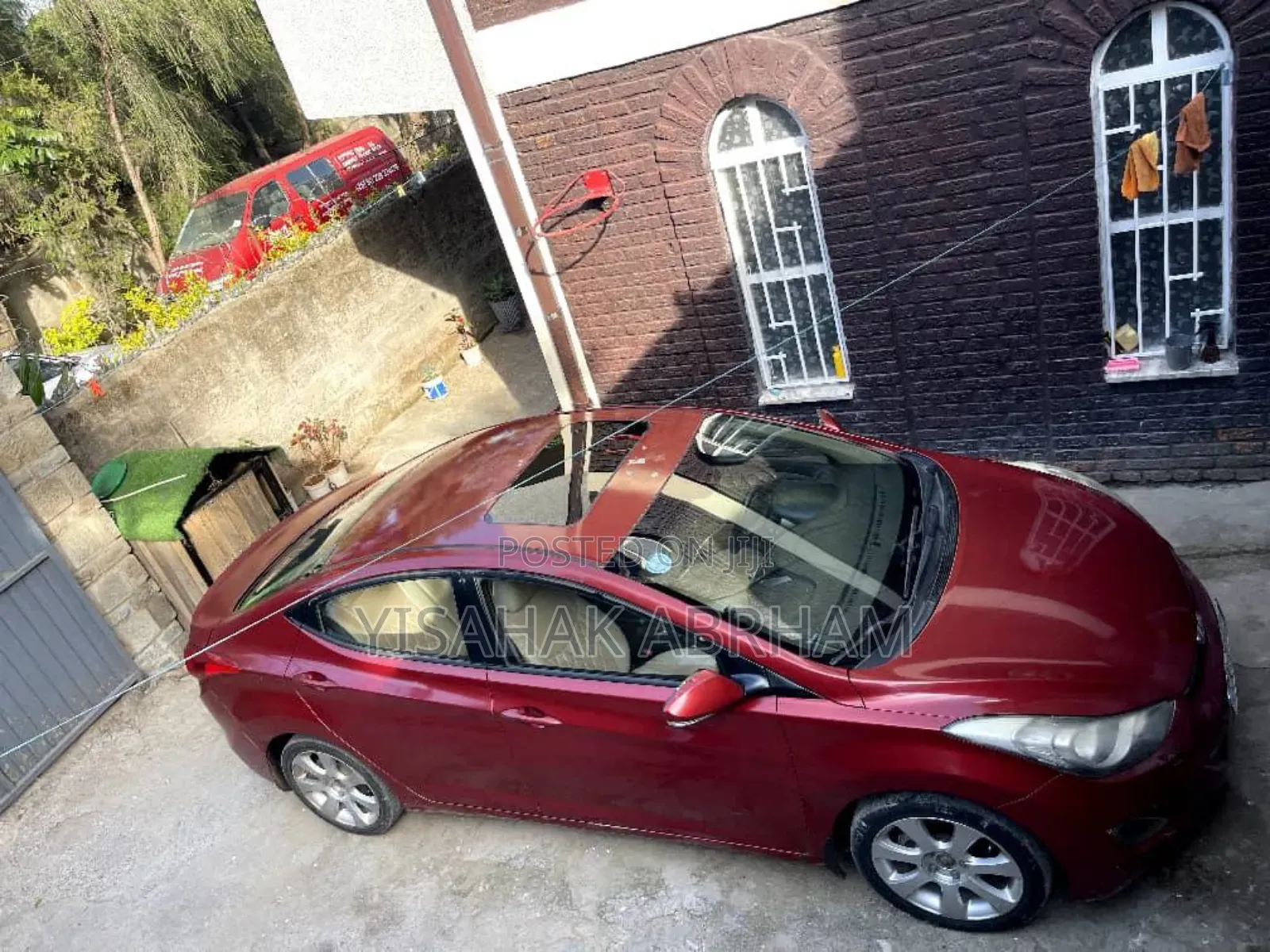 Hyundai Avante 2013 Red