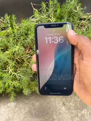 Apple iPhone 11 64 GB Black