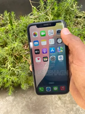Apple iPhone 11 64 GB Black