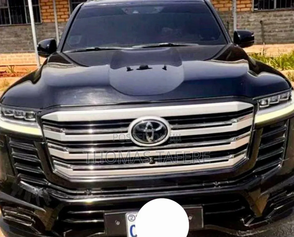 Toyota Land Cruiser 2023 Black