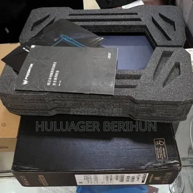 New Laptop Acer Predator Helios Neo 16 16GB Intel Core i9 SSD 1T