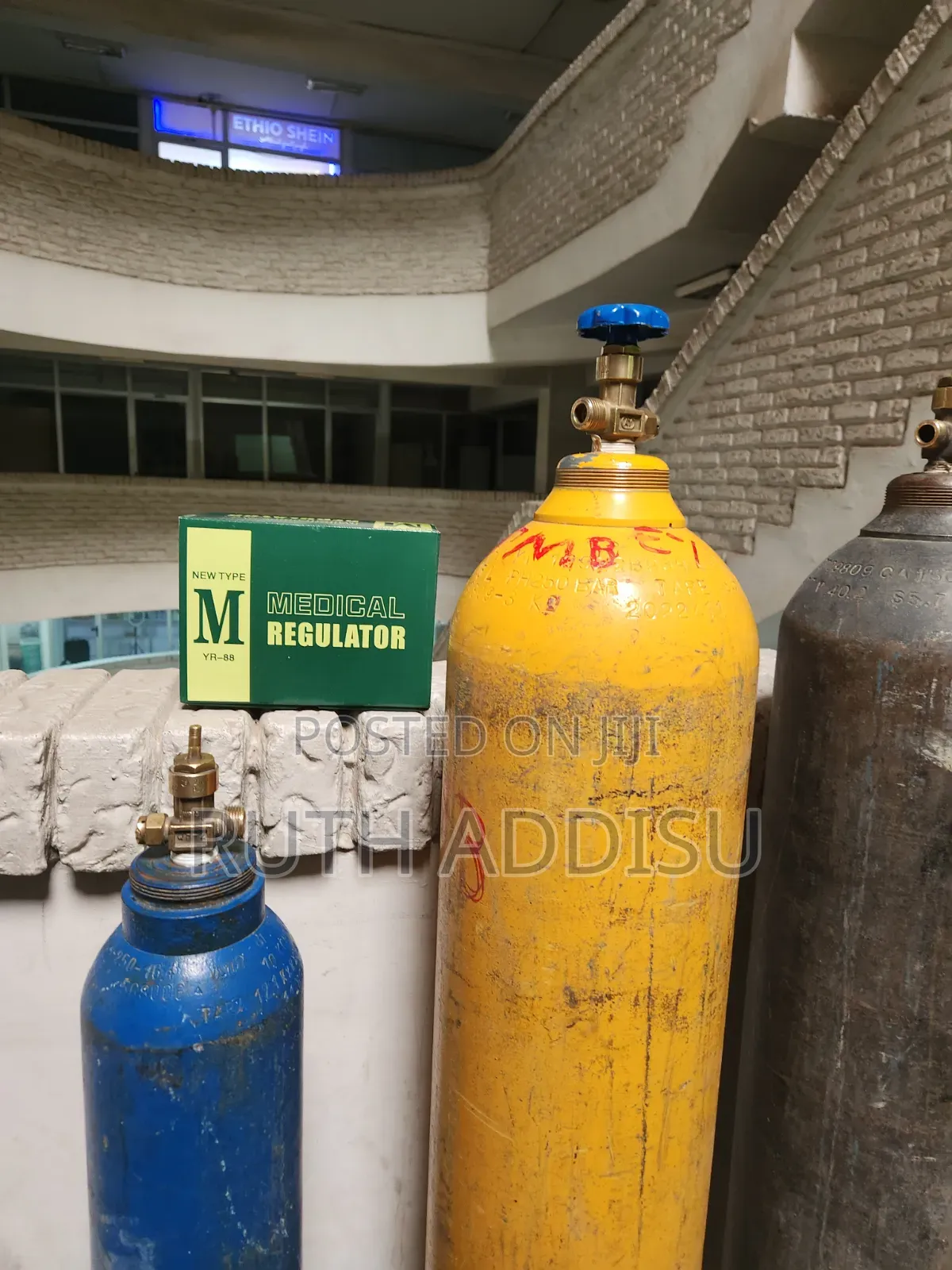 Oxygen Cylinder