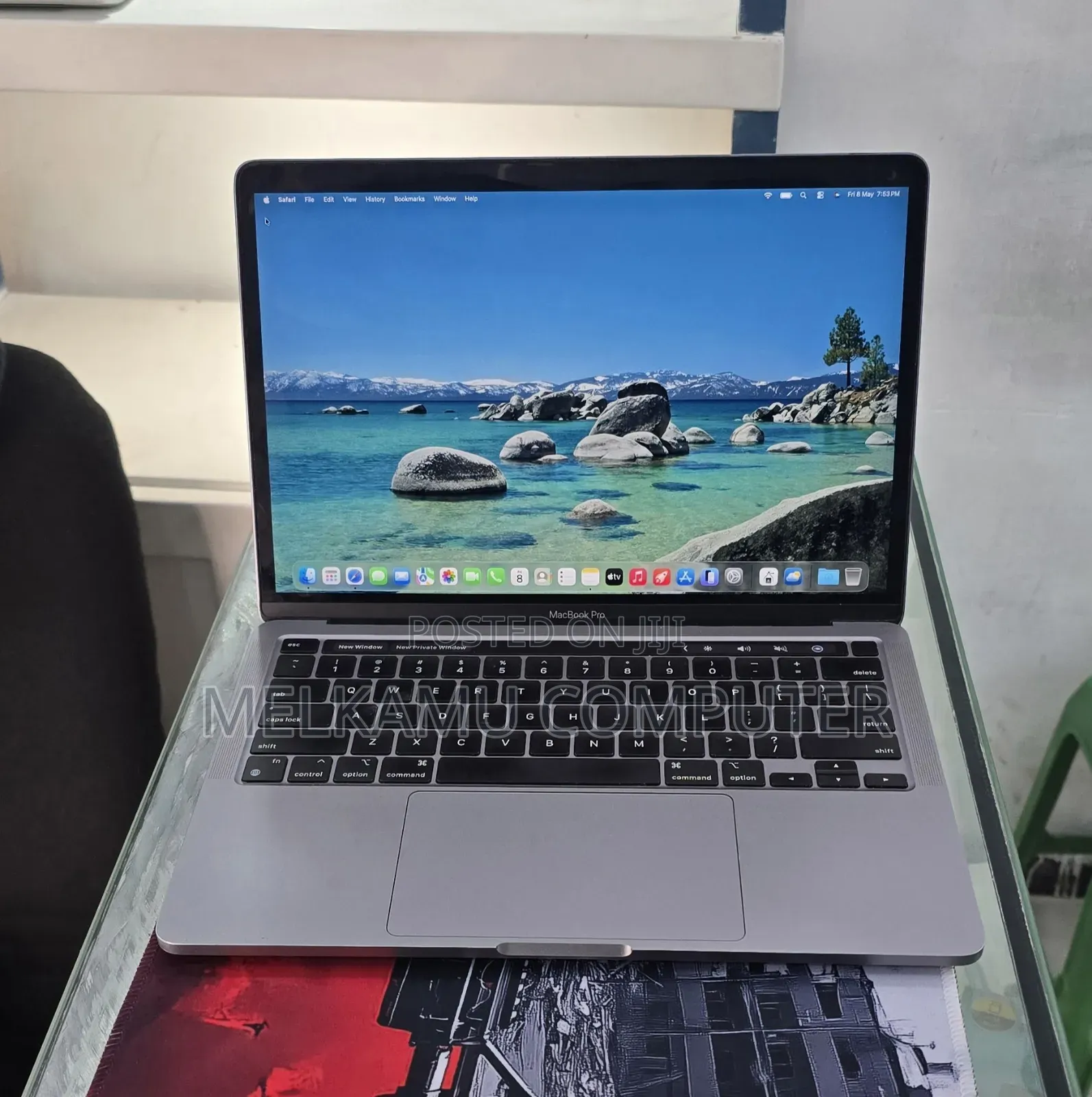 New Laptop Apple MacBook Pro M1 8GB Apple M1 SSD 256GB