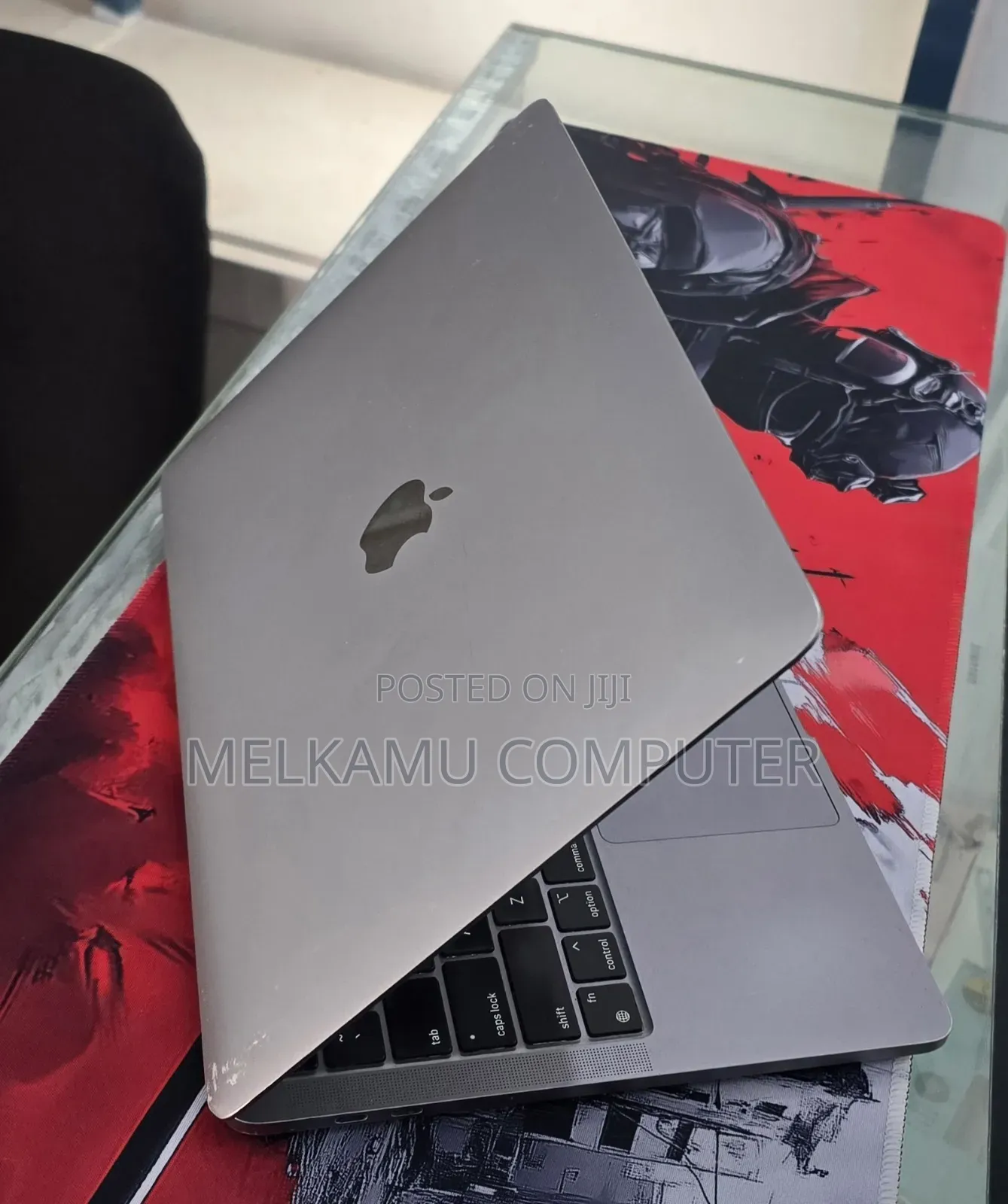 New Laptop Apple MacBook Pro M1 8GB Apple M1 SSD 256GB