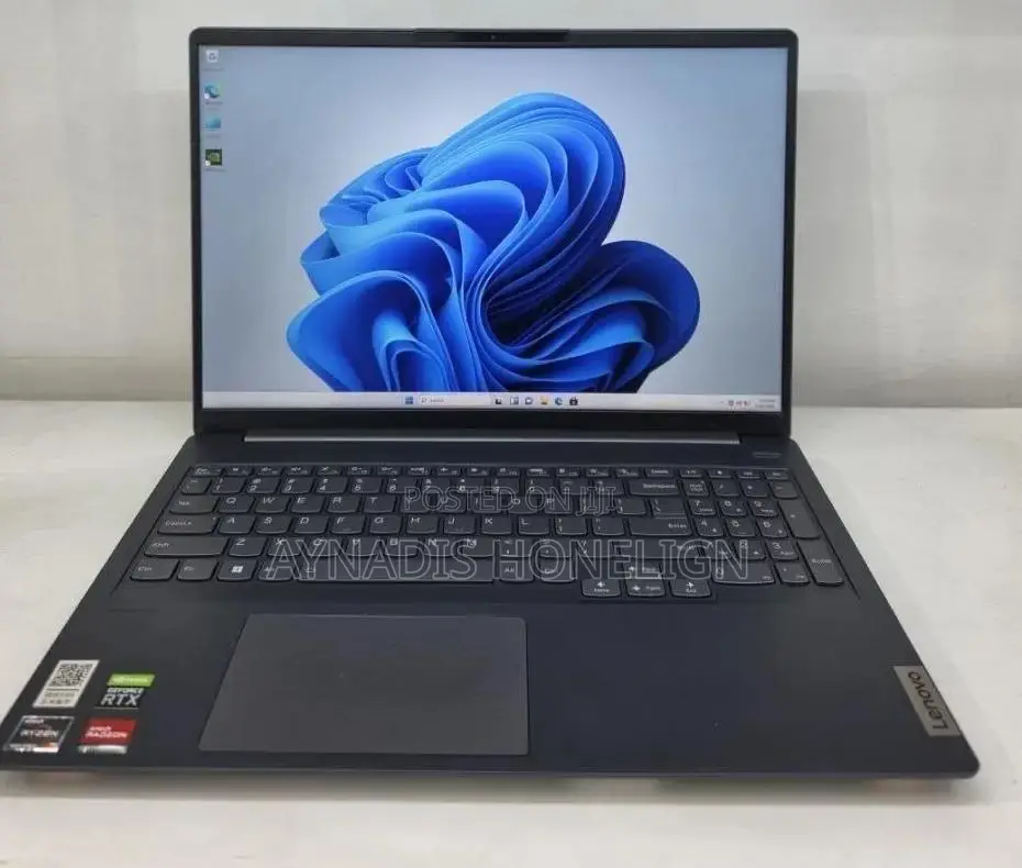 New Laptop Lenovo 16GB AMD Ryzen 7 SSD 512GB