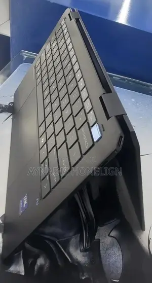 New Laptop HP OmniBook 7 14" 16GB Intel Core i7 SSD 1T