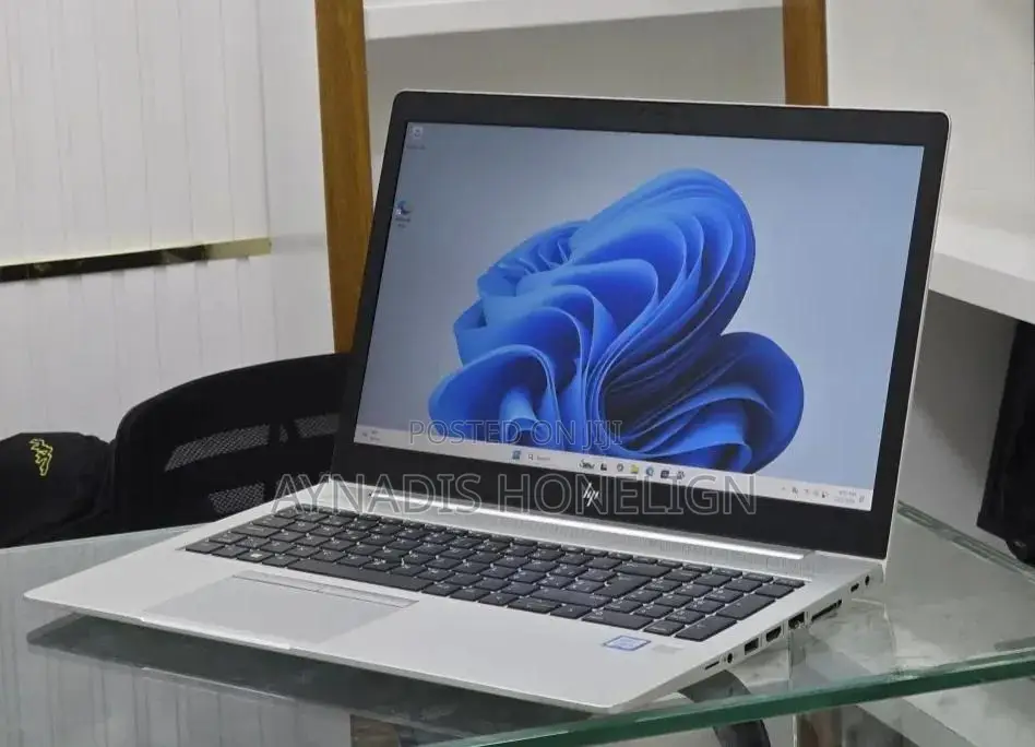 New Laptop HP EliteBook 850 G5 16GB Intel Core i5 SSD 16 GB