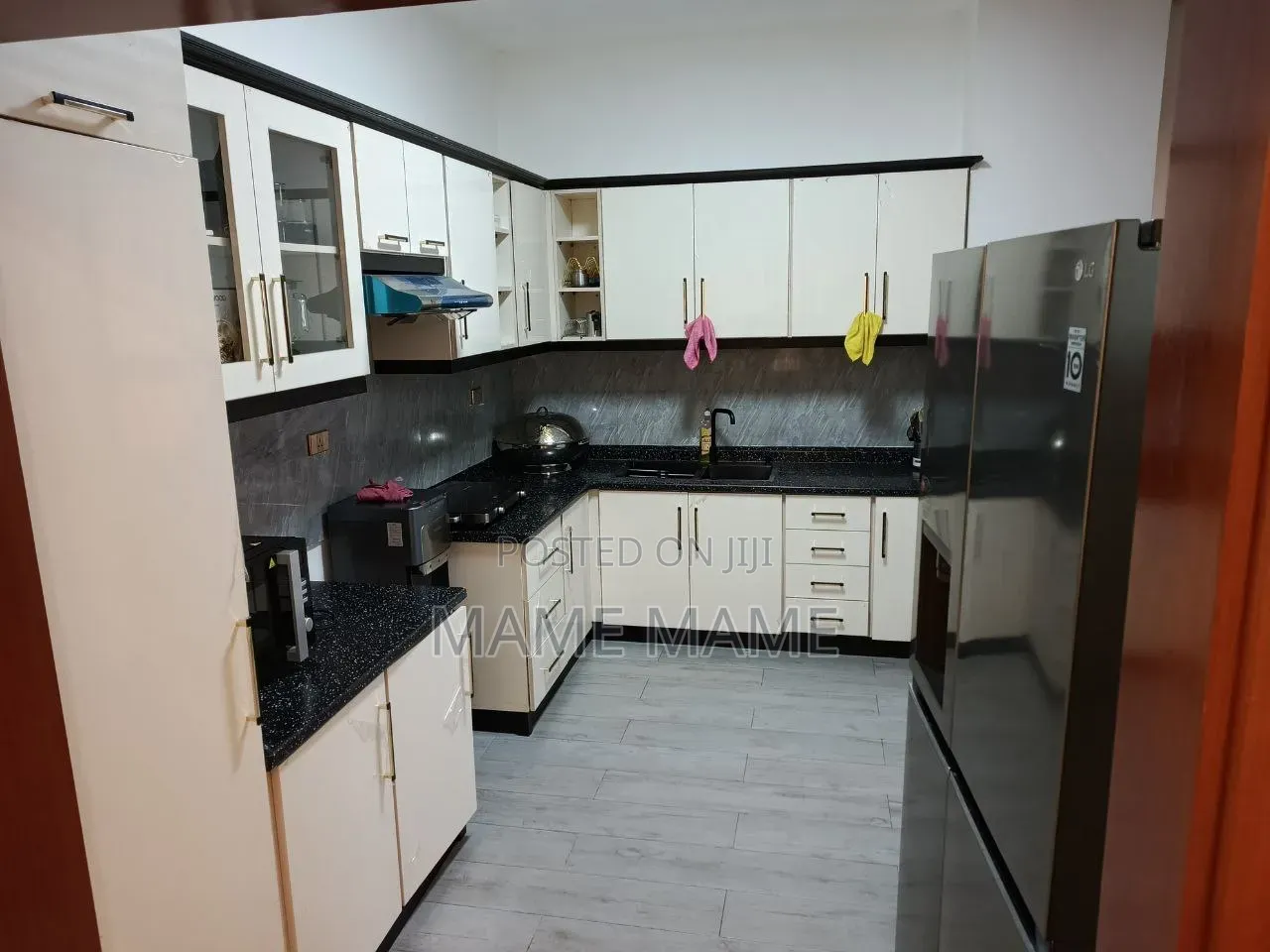 Furnished 3bdrm Apartment in Addis Abeba, Bole for rent