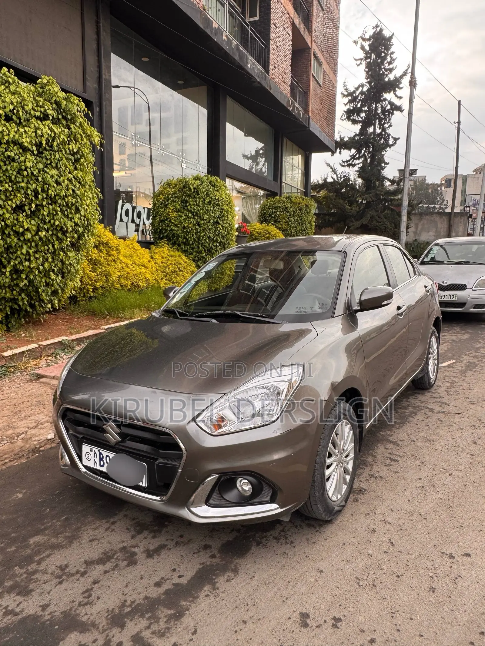 Suzuki RE 2022 Brown