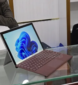 New Laptop Microsoft Surface Pro 6 8GB Intel Core i5 SSD 128GB