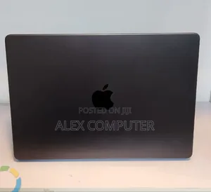 New Laptop Apple MacBook Pro 2025 M5 14-inch 16GB Apple M5 SSD 1T