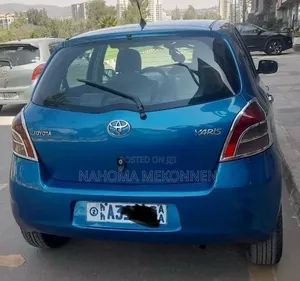 Toyota Yaris 2005 Blue